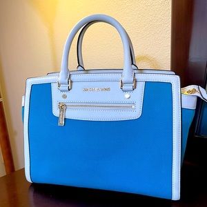 Michael Kors Crossbody Purse